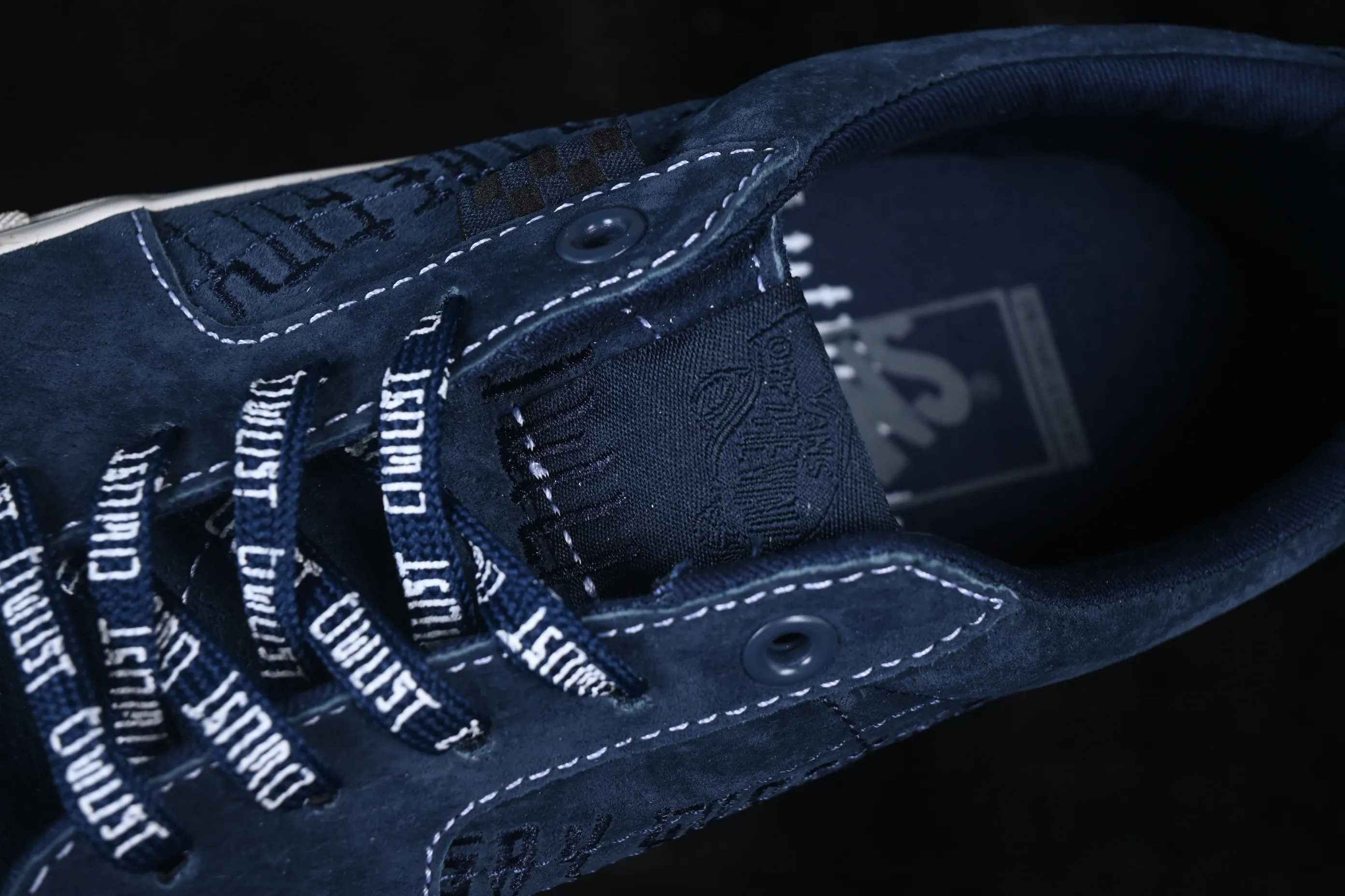 All categories Vans Vans series Vans Low Vans Skate Skool Vans low-top casual sports skateboard shoes VN0A5FCF6F6